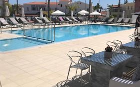 Maria Holiday Apartments